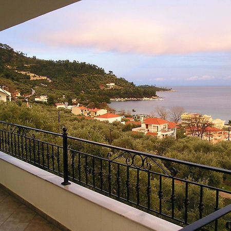 Golden Beach Inn Chrysi Ammoudia Dış mekan fotoğraf