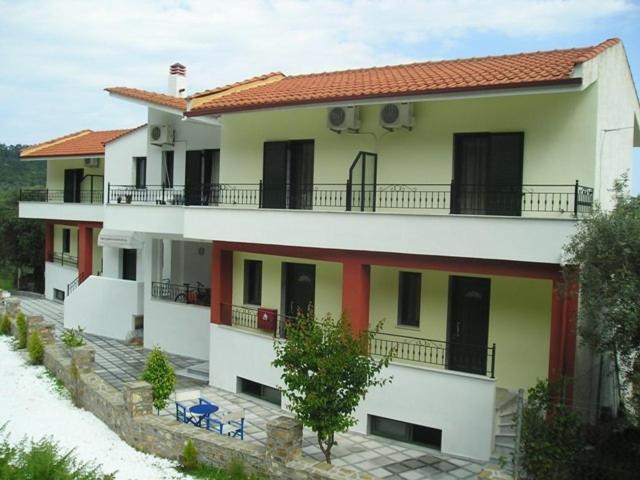Golden Beach Inn Chrysi Ammoudia Dış mekan fotoğraf