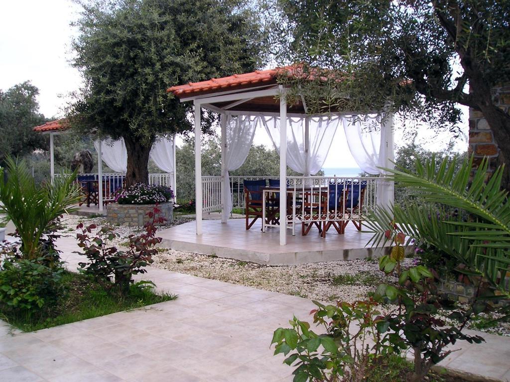 Golden Beach Inn Chrysi Ammoudia Oda fotoğraf